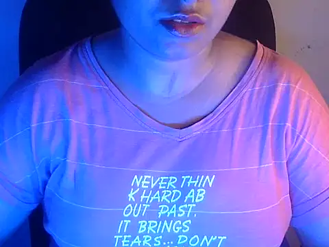 Snapshot of Aanya_Hazel chatting on September 2025 09:25:01 PM Aanya Hazel online show from September 2025 09:25:01 PM