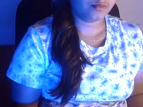 Snapshot of Aanya_Hazel chatting on September 2025 02:22:02 PM Aanya Hazel online show from September 2025 02:22:02 PM