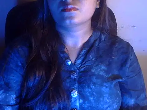 Snapshot of Aanya_Hazel chatting on September 2025 04:12:01 PM Aanya Hazel online show from September 2025 04:12:01 PM