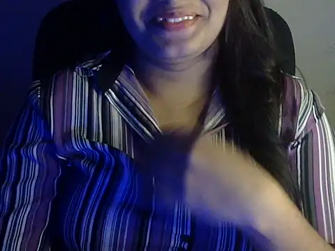 Snapshot of Aanya_Hazel chatting on October 2025 06:21:01 PM Aanya Hazel online show from October 2025 06:21:01 PM