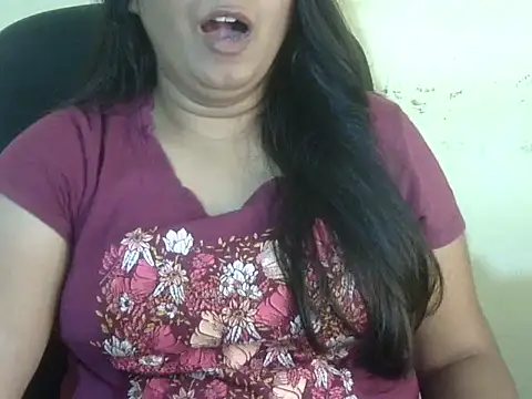 Snapshot of Aanya_Hazel chatting on October 2025 08:05:01 PM Aanya Hazel online show from October 2025 08:05:01 PM