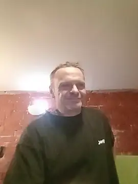 Kuba Gd online show from November 2025 03:22:01 PM