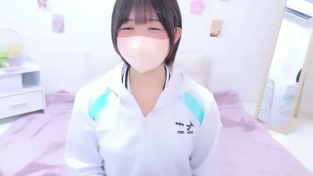 Snapshot of Hinata_Sun chatting on May 2026 11:27:02 AM Hinata Sun online show from May 2026 11:27:02 AM
