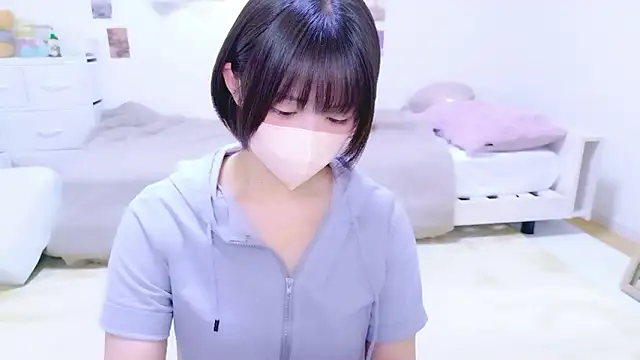 Snapshot of Hinata_Sun chatting on May 2026 05:03:02 AM Hinata Sun online show from May 2026 05:03:02 AM