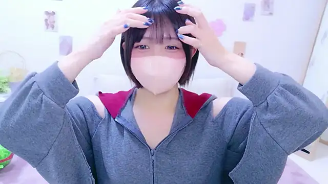Snapshot of Hinata_Sun chatting on May 2026 11:49:01 AM Hinata Sun online show from May 2026 11:49:01 AM