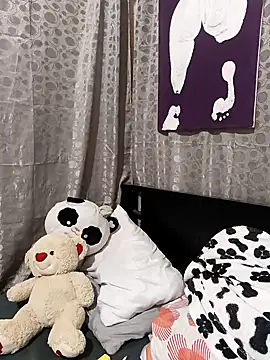 Snapshot of Lahila_ chatting on May 2026 03:23:02 AM Lahila online show from May 2026 03:23:02 AM