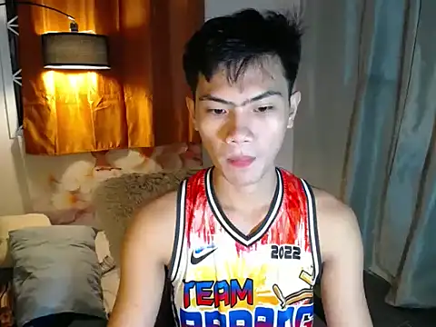 alex cummer online show from April 2026 12:47:02 PM