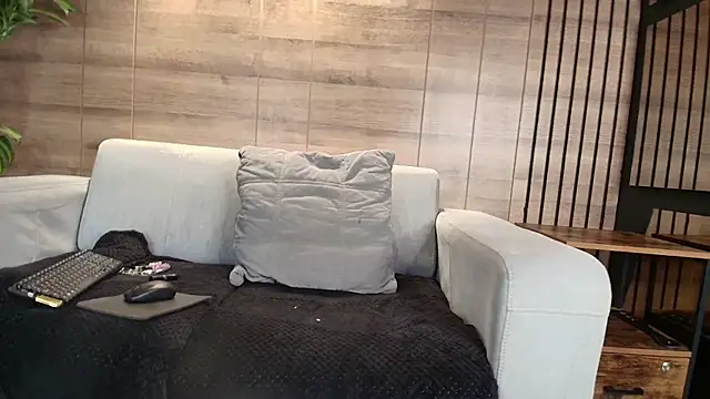 Susyhot  online show from February 2026 03:21:02 AM