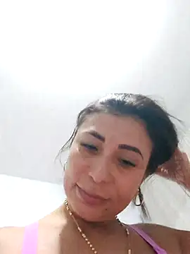 mia mancinii online show from October 2025 04:57:02 AM