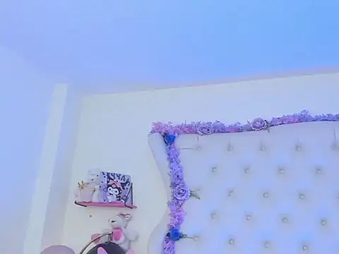 Snapshot of Missy_Aprill chatting on September 2025 01:15:02 PM Missy Aprill online show from September 2025 01:15:02 PM