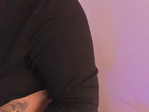 Snapshot of Missy_Aprill chatting on October 2025 01:08:02 PM Missy Aprill online show from October 2025 01:08:02 PM