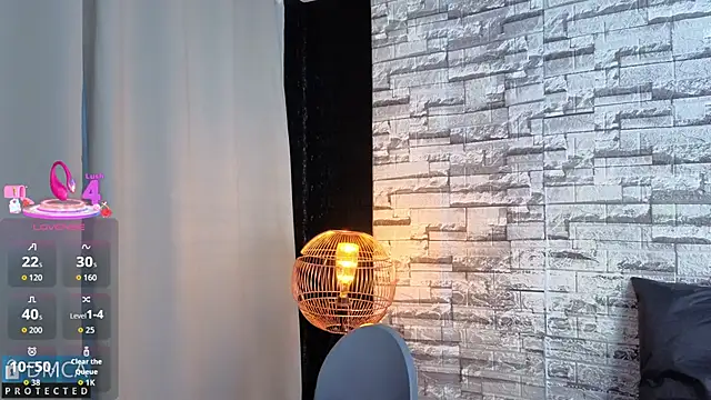 Kiara Zahiri   online show from November 2025 10:59:01 AM