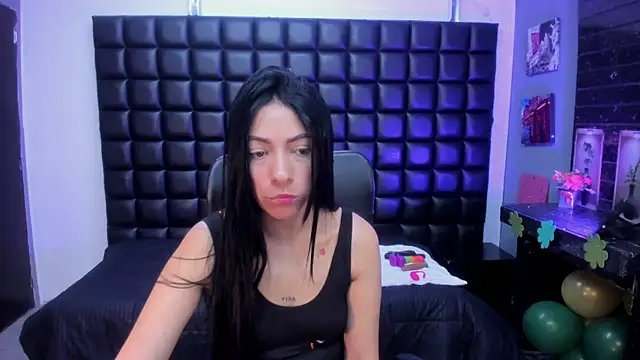 ashlyy sweet  online show from March 2026 04:33:01 PM