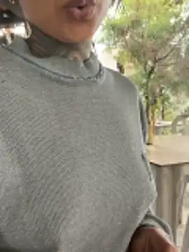 Snapshot of xbigpeach chatting on November 2025 07:38:01 PM xbigpeach online show from November 2025 07:38:01 PM