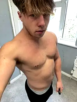 harleybarker online show from November 2025 01:34:02 PM