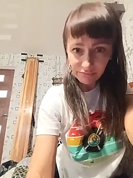 Lietta  online show from September 2025 01:35:01 PM