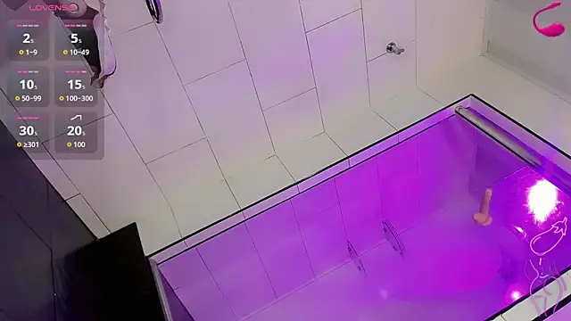 Ana sophia  online show from December 2025 10:57:02 AM