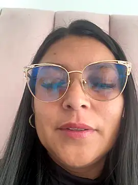 Zui Rouse online show from September 2025 02:19:01 PM