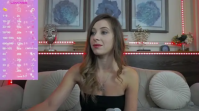 MuseDollX online show from November 2025 07:24:01 PM