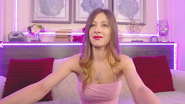 Snapshot of MuseDollX chatting on February 2026 07:01:02 PM MuseDollX online show from February 2026 07:01:02 PM