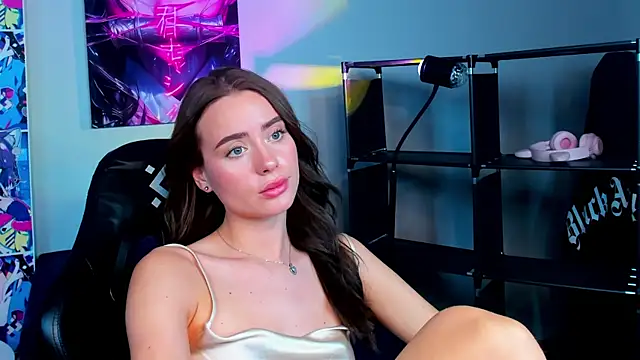 Ameli Povilain online show from September 2025 11:21:01 AM