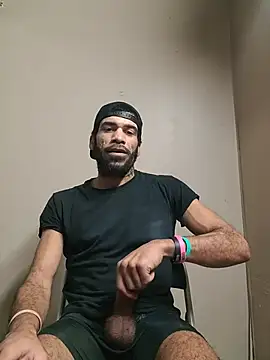 Snapshot of GuyInNY chatting on November 2025 05:51:01 AM GuyInNY online show from November 2025 05:51:01 AM