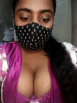 Schii69 online show from February 2026 10:11:02 PM