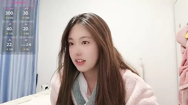 Snapshot of Luna_868 chatting on November 2025 04:53:01 PM Luna 868 online show from November 2025 04:53:01 PM