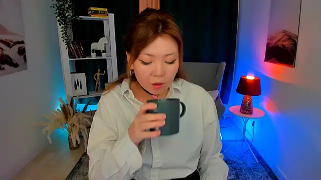 Snapshot of nazu_chan chatting on September 2025 11:35:01 AM nazu chan online show from September 2025 11:35:01 AM
