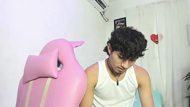 Laura and Kevin online show from February 2026 08:26:02 PM