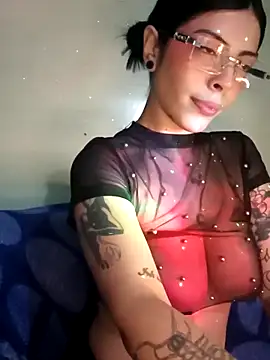 Snapshot of scarlet_venom chatting on November 2025 02:40:02 PM scarlet venom online show from November 2025 02:40:02 PM