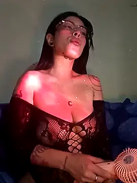 Snapshot of scarlet_venom chatting on November 2025 02:52:02 PM scarlet venom online show from November 2025 02:52:02 PM