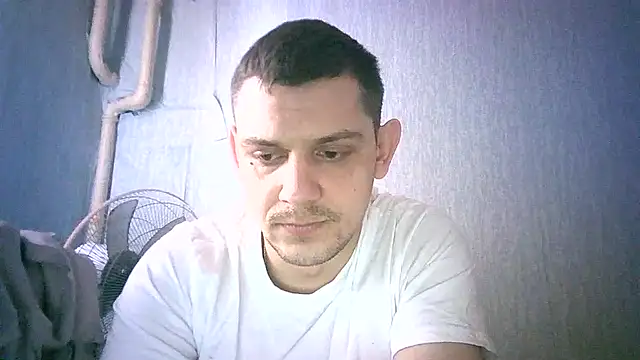 Snapshot of BogdanNegoda chatting on February 2026 09:46:01 AM BogdanNegoda online show from February 2026 09:46:01 AM