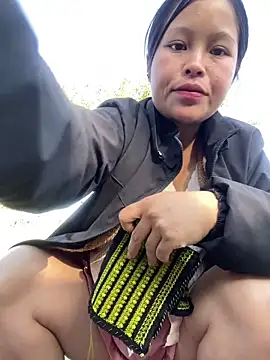 O o UwU o O online show from November 2025 07:55:01 AM