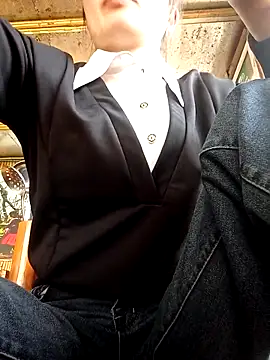 ngan-cute online show from March 2026 07:15:01 AM