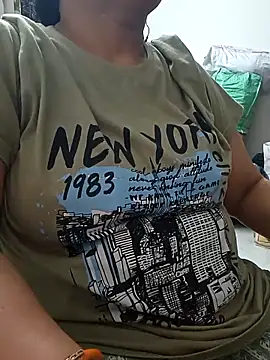 Snapshot of angel_ridhi chatting on June 2026 04:07:02 PM angel ridhi online show from June 2026 04:07:02 PM