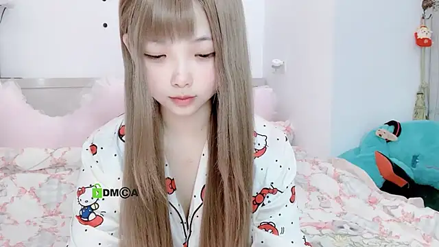 liuruyuan888 online show from September 2025 10:09:01 AM