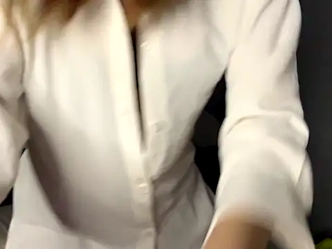 Playboy Lou8 online show from October 2025 03:20:01 PM