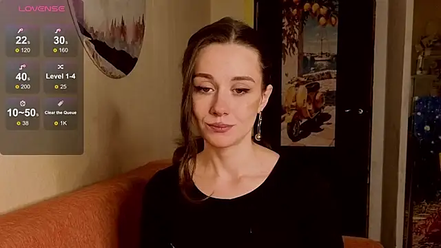 Snapshot of SkyHelen chatting on June 2026 04:09:02 PM SkyHelen online show from June 2026 04:09:02 PM