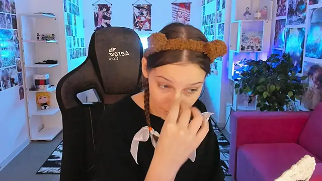 JenniferKiim online show from February 2026 08:37:01 AM