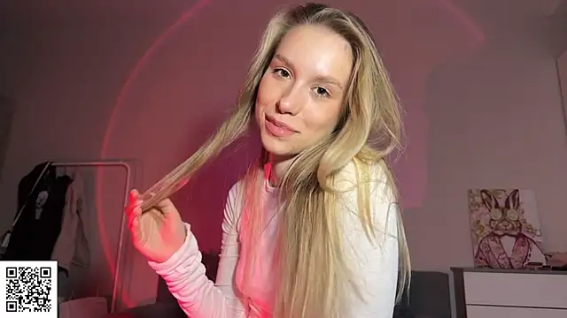 ElysiaXo online show from October 2025 11:23:01 PM