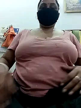 Snapshot of Rakhi_sawant143 chatting on October 2025 10:00:02 AM Rakhi sawant143 online show from October 2025 10:00:02 AM