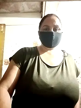 Snapshot of Rakhi_sawant143 chatting on November 2025 03:01:01 PM Rakhi sawant143 online show from November 2025 03:01:01 PM