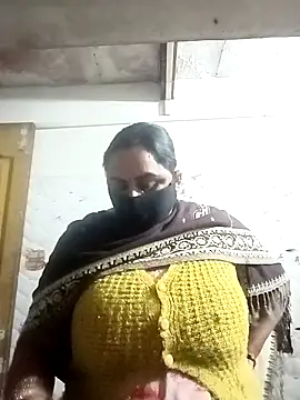 Rakhi sawant143 online show from December 2025 04:27:01 PM