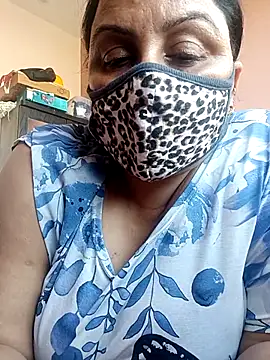 Rakhi sawant143 online show from June 2026 11:07:01 AM