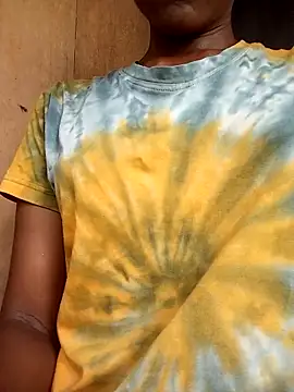 Snapshot of venuki_ihalagamage chatting on February 2026 06:02:01 AM venuki ihalagamage online show from February 2026 06:02:01 AM