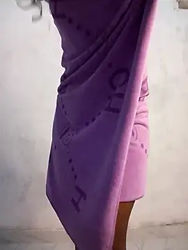 Snapshot of venuki_ihalagamage chatting on February 2026 07:04:02 PM venuki ihalagamage online show from February 2026 07:04:02 PM