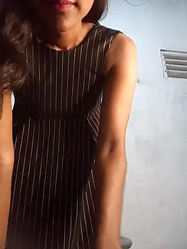 Snapshot of venuki_ihalagamage chatting on March 2026 04:46:01 PM venuki ihalagamage online show from March 2026 04:46:01 PM