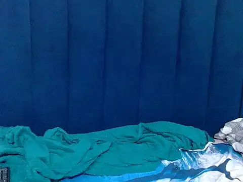 Snapshot of SexyBooobs chatting on April 2026 05:13:01 AM SexyBooobs online show from April 2026 05:13:01 AM