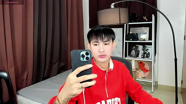 xxxhugecocktwinkxxx online show from October 2025 05:00:01 PM